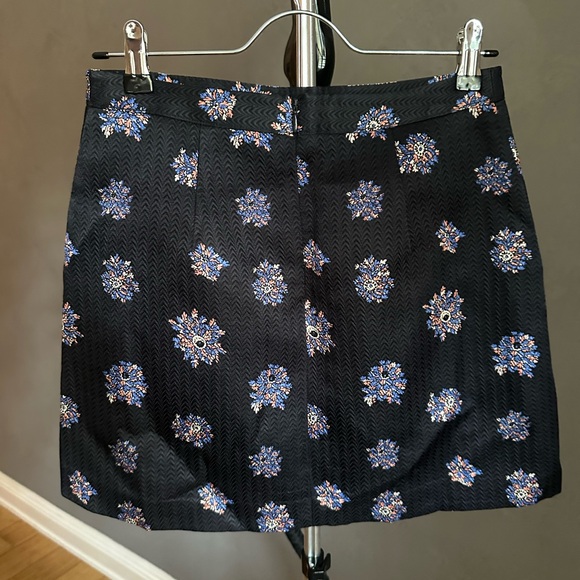 Club Monoco Navy Mini skirt - Picture 3 of 3